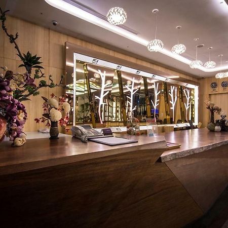 เชียนกูห์ บูติค โฮเต็ล Hotel นครเจียอี้ ภายนอก รูปภาพ