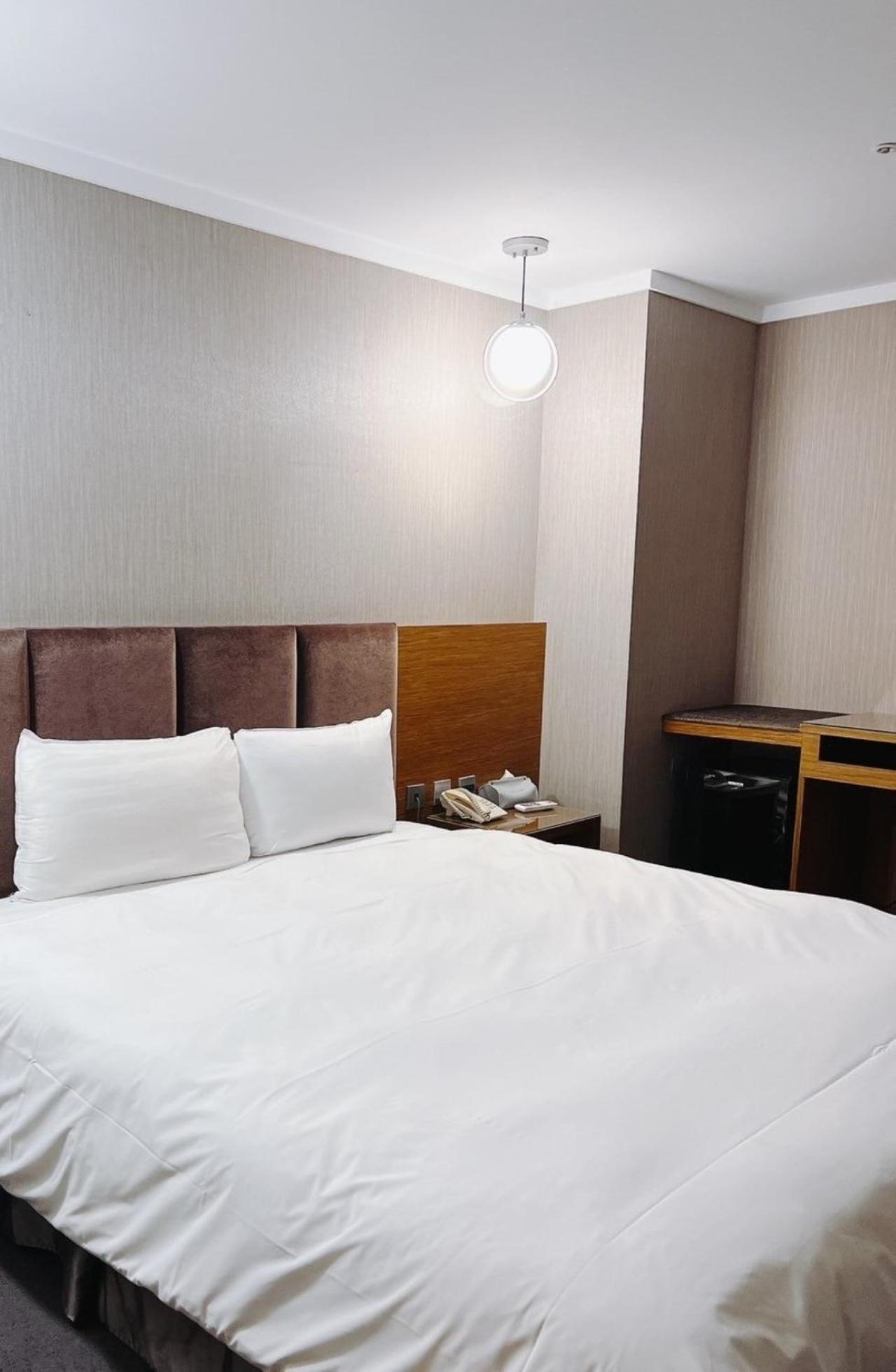 เชียนกูห์ บูติค โฮเต็ล Hotel นครเจียอี้ ภายนอก รูปภาพ