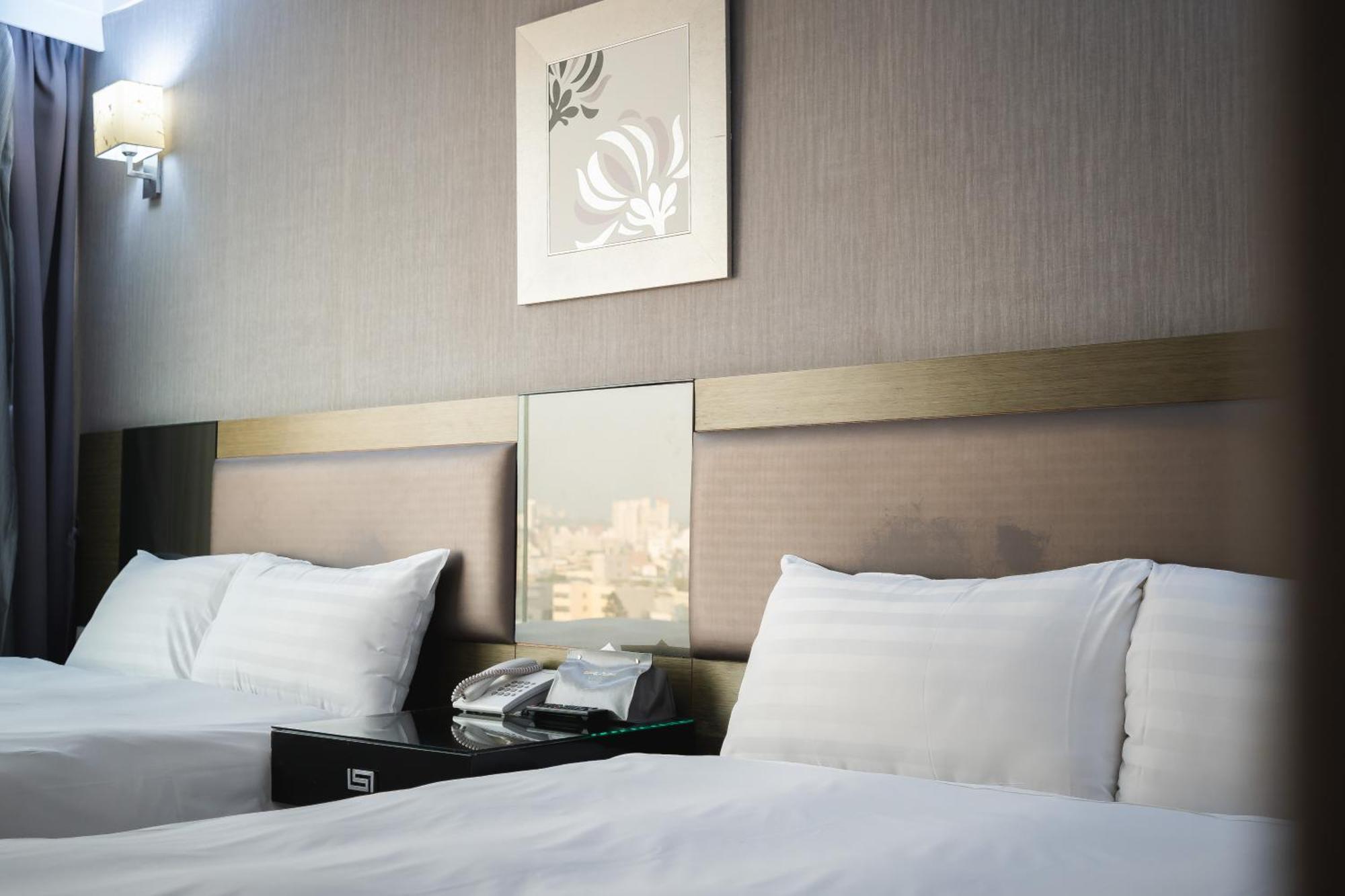 เชียนกูห์ บูติค โฮเต็ล Hotel นครเจียอี้ ภายนอก รูปภาพ